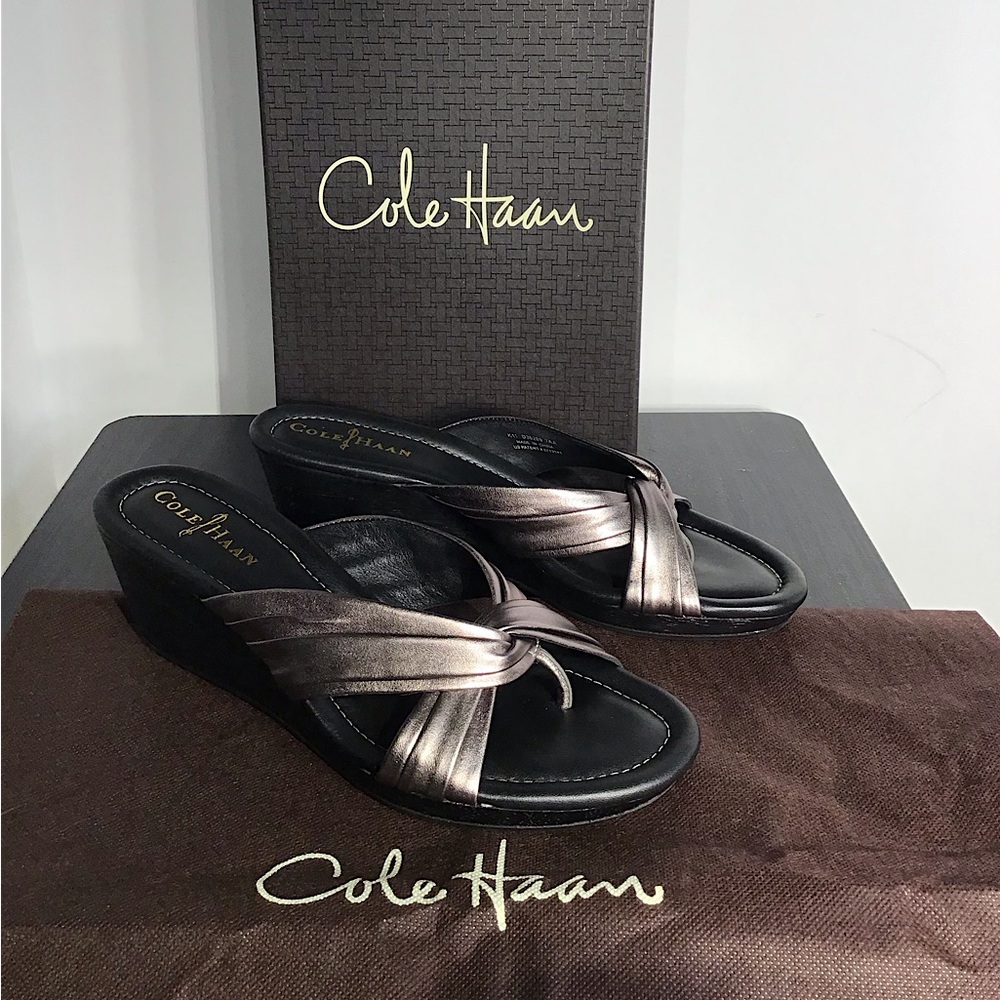 Cole Haan Air Eden Leather Thongs Gunsmoke Metal